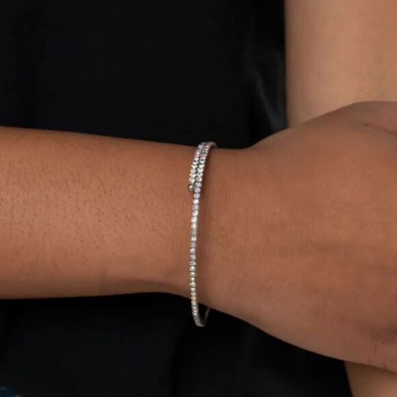 NWT Paparazzi Silver Wrap Bracelet with Sparkling Stones - Picture 1 of 9
